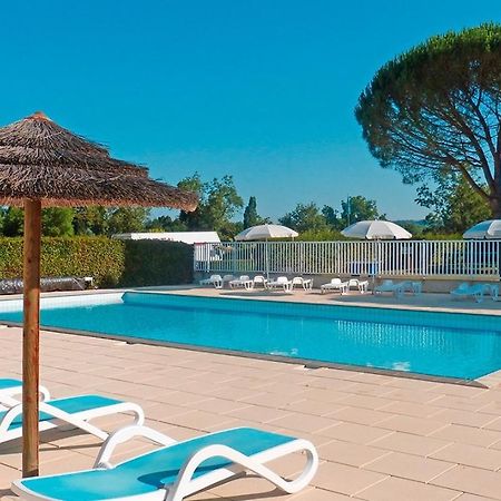 Camping Le Clos De La Lere Cayriech Екстериор снимка